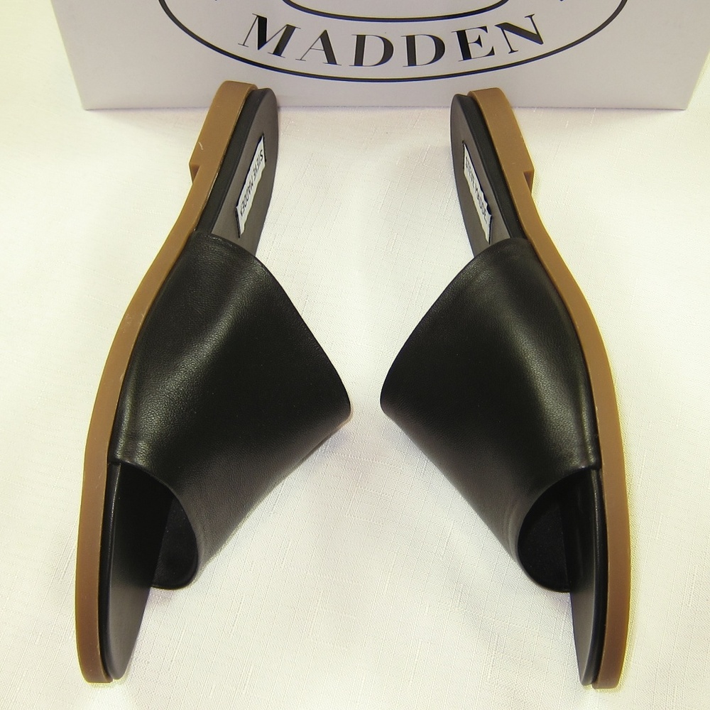 Steve Madden Leather Flat Sandals - 10 - Picture 3 of 8